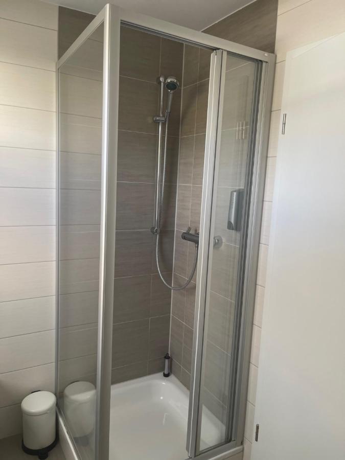 Greenleaf Lappersdorf - Terrasse - A93 Anbindung - Netflix - Stadtnah Εξωτερικό φωτογραφία
